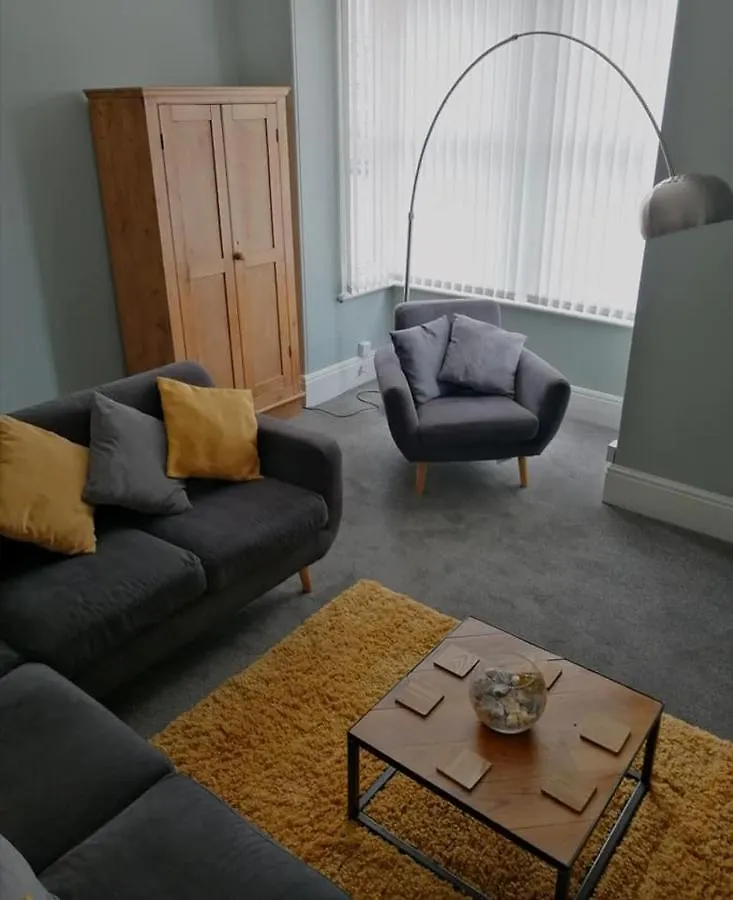 Kittiwake Number 4 - Town Centre & Spacious Bridlington