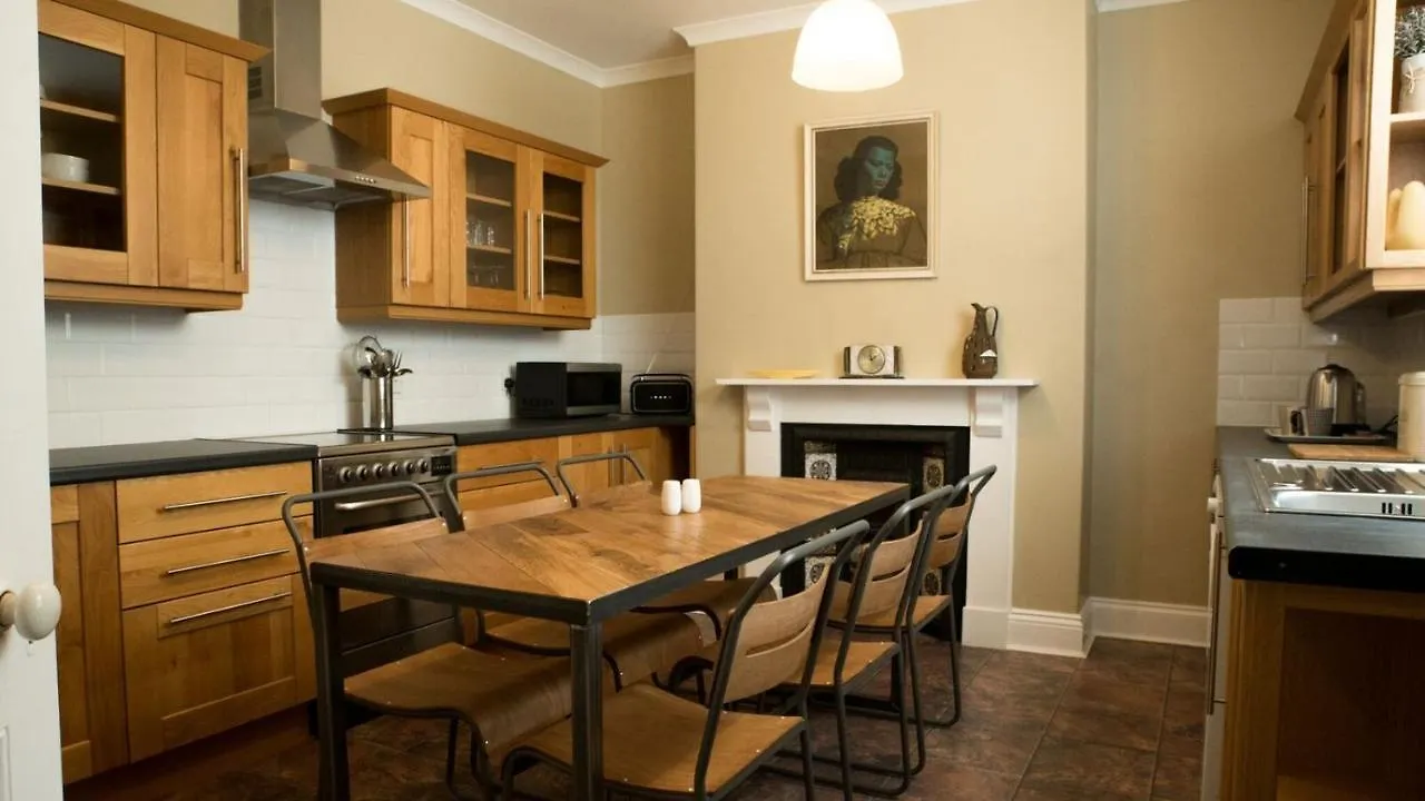 Kittiwake Number 4 - Town Centre & Spacious Bridlington